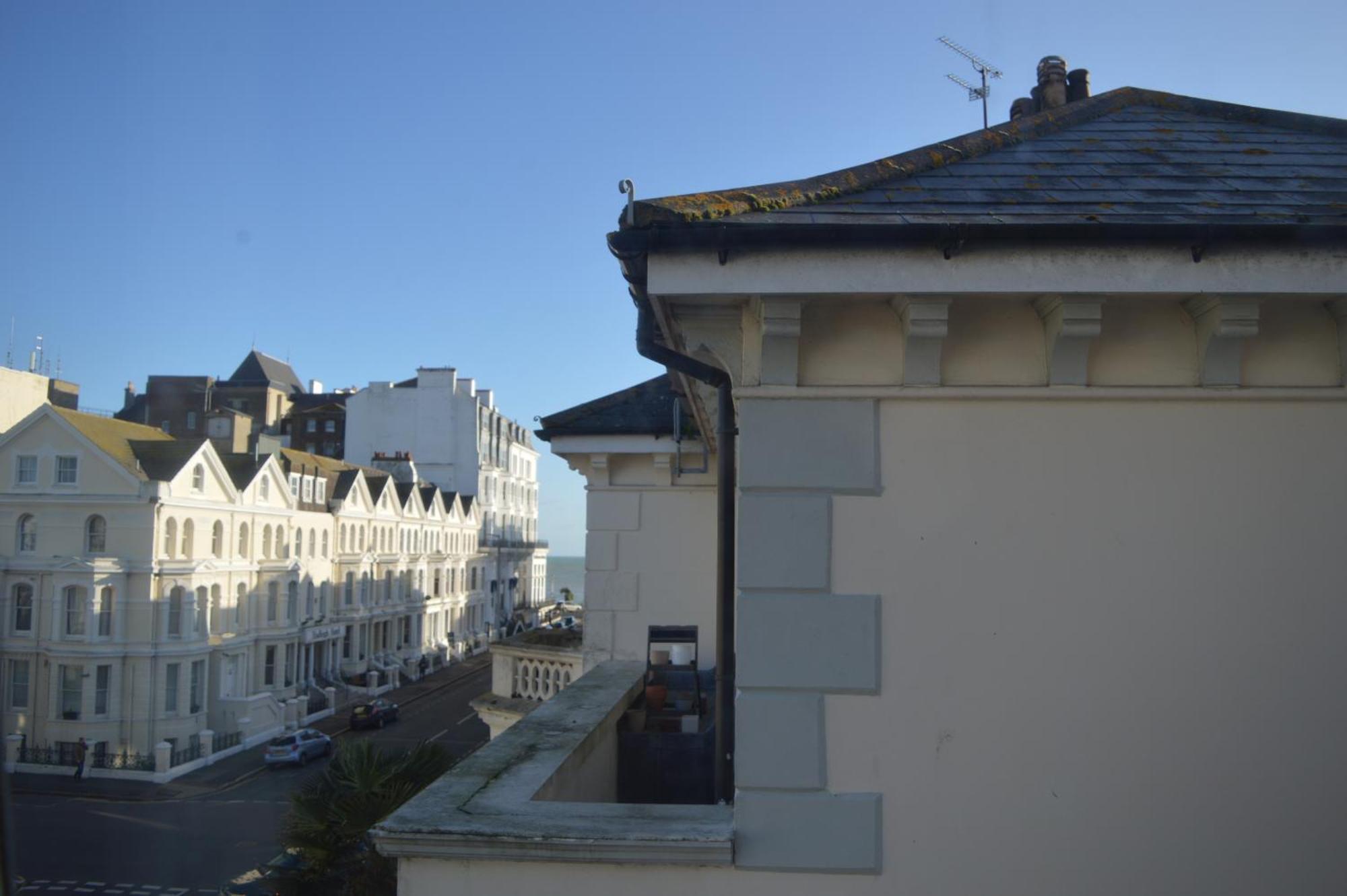 The Sheldon B&B - Free Private Parking Eastbourne Eksteriør billede